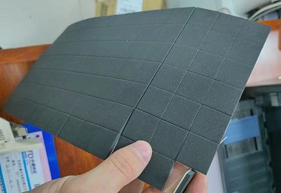 EVA Kendiliğinden Yapışkan Pork Yastıkları 18*18*3mm Cam Değiştiricisi Cam Depolama için