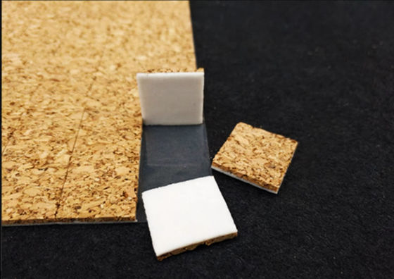 Kare Self Stick Cork Pads Kendi Yapışkan Dayanıklı Pürüzsüz Bitirme