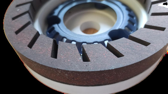 150mm reçine tekerleği yüksek keskinlik için beveling makine 240 Grit Beyaz Kahverengi fincan tekerleği
