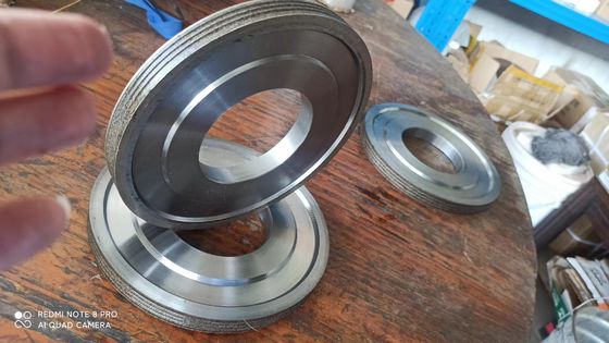 240 Çakıl sertleştirme elmas tekerleği 4 mm*2 çalışma katmanı boyutu ve yuvarlak kenarı ile